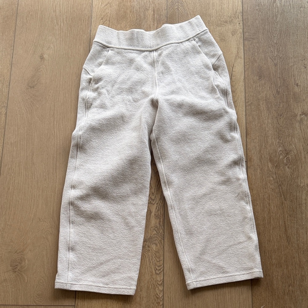 Lululemon Athletica Cream Capris